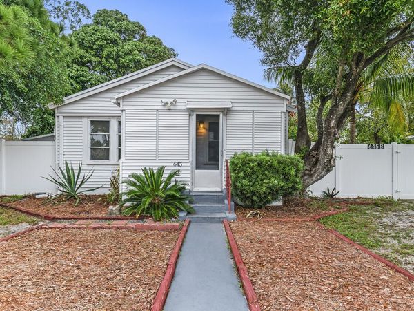 645 NE 38th Street, Unit A, Oakland Park, FL 33334