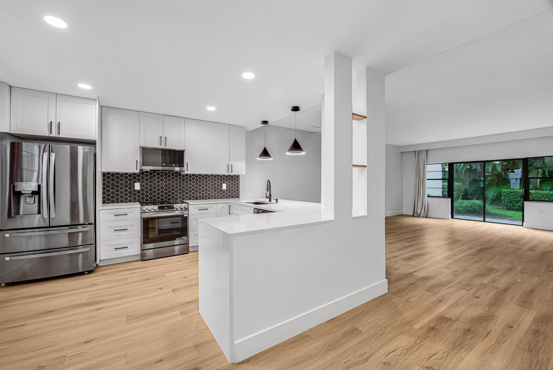 6670 Villa Sonrisa Drive, Unit 213, Boca Raton, FL 33433 Photo