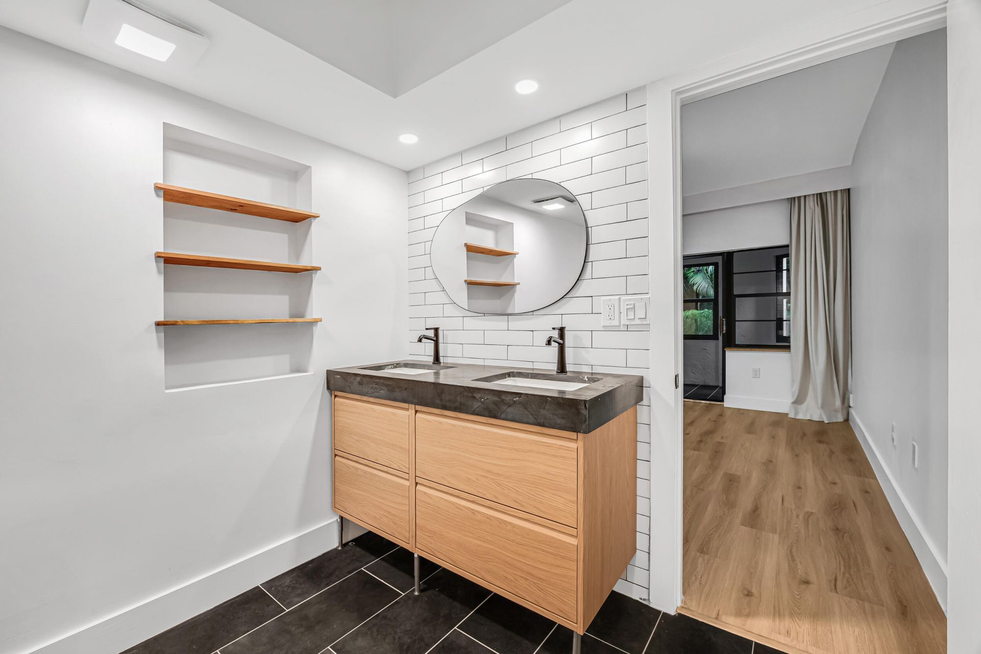 6670 Villa Sonrisa Drive, Unit 213, Boca Raton, FL 33433 Photo