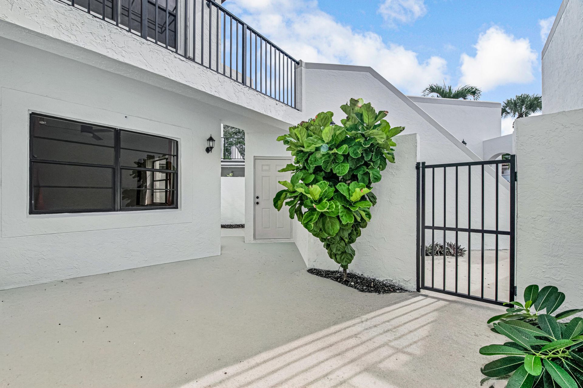 6670 Villa Sonrisa Drive, Unit 213, Boca Raton, FL 33433 Photo