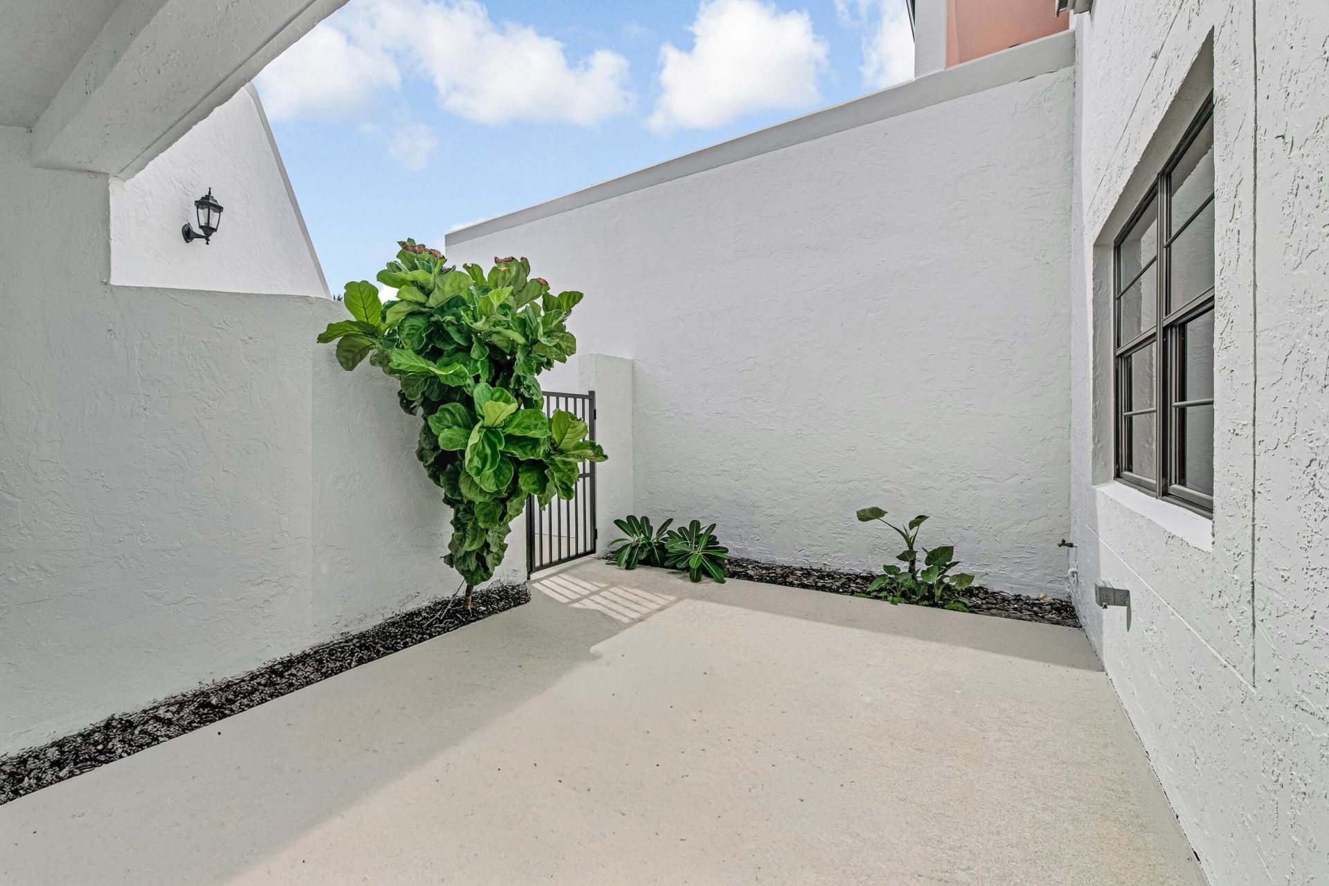 6670 Villa Sonrisa Drive, Unit 213, Boca Raton, FL 33433 Photo