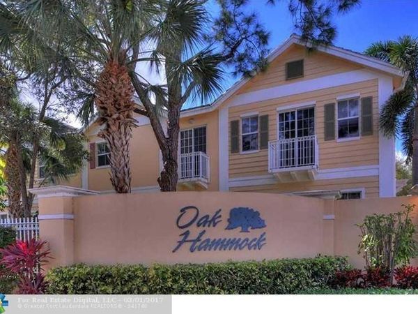 521 SW 18th Avenue, Unit 51, Fort Lauderdale, FL 33312