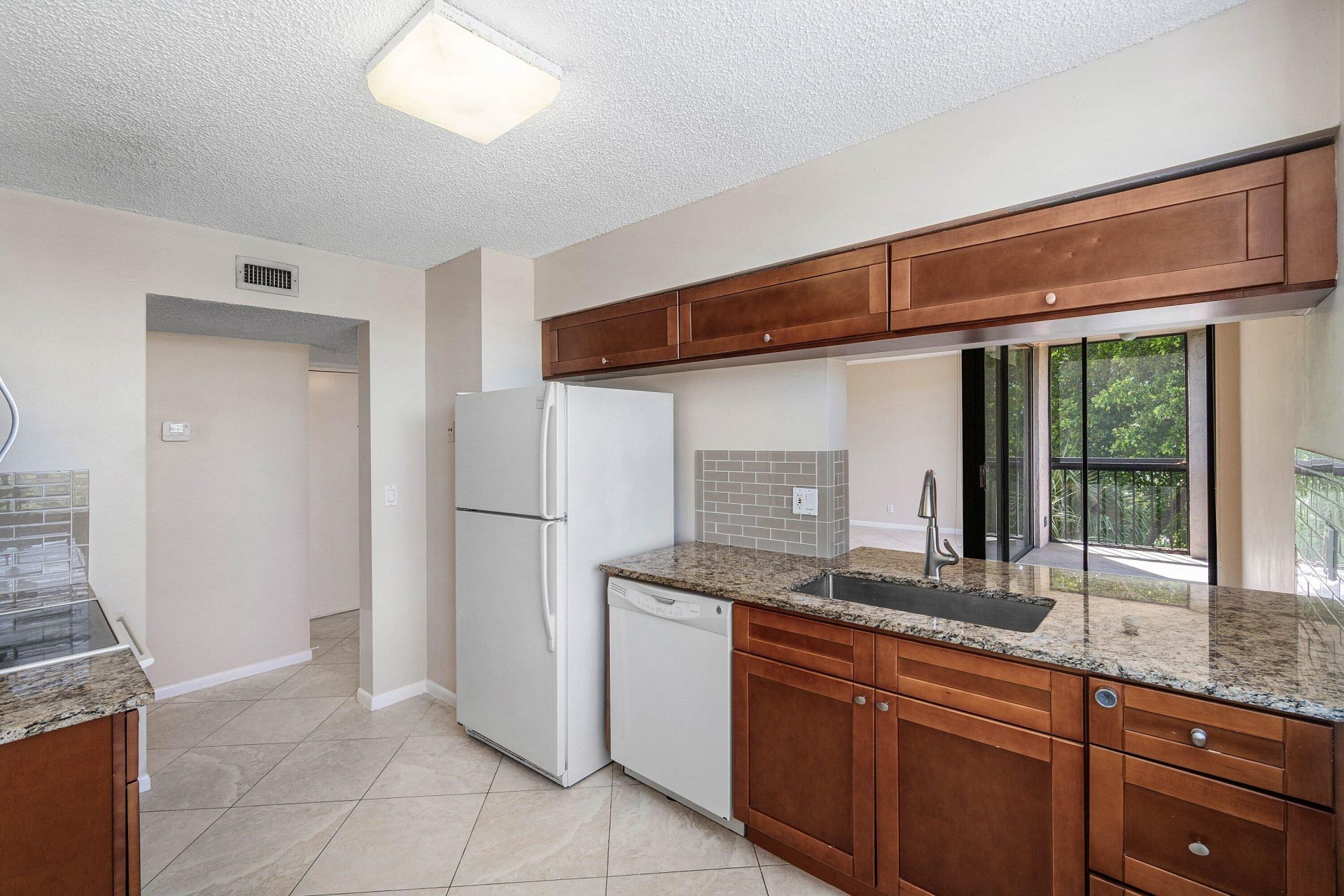 2455 Lindell Boulevard, Unit 3411, Delray Beach, FL 33444 Photo