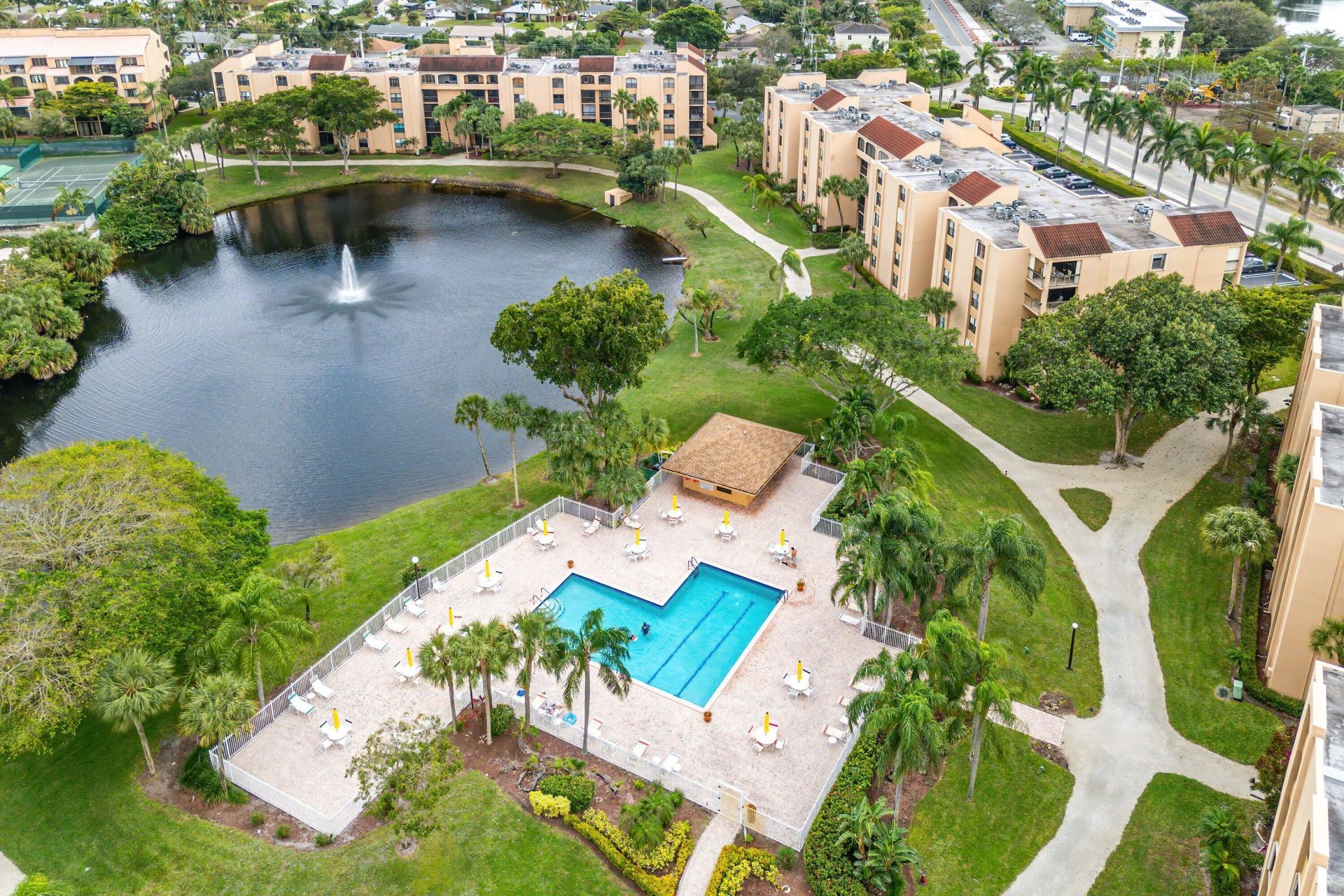 2455 Lindell Boulevard, Unit 3411, Delray Beach, FL 33444 Photo