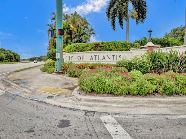 340 Orange Tree Drive, Unit 3, Atlantis, FL 33462