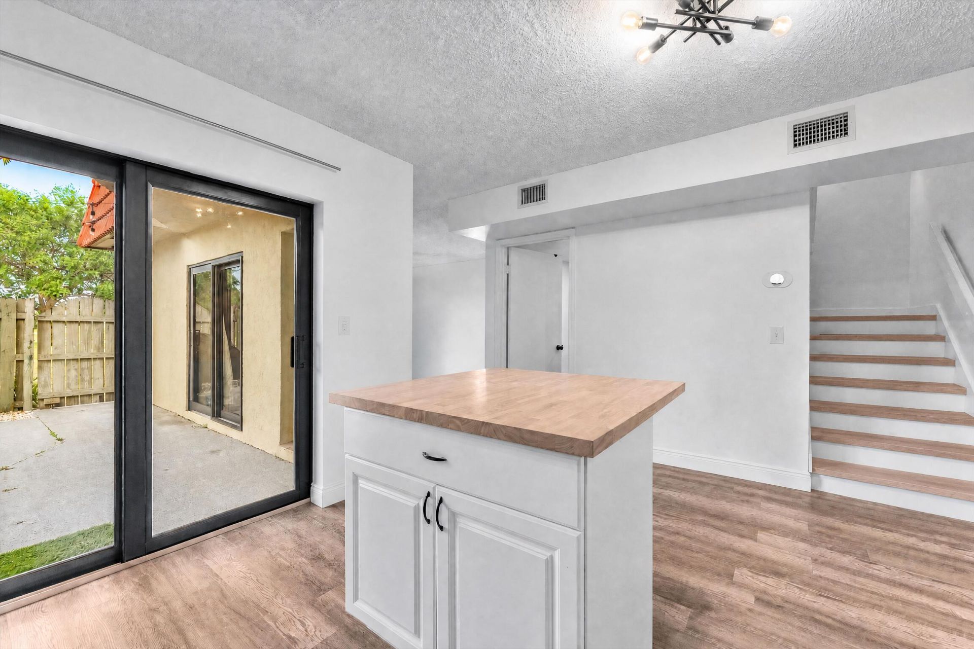 3750 Victoria Drive, West Palm Beach, FL 33406 Photo