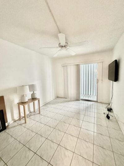 14 Fanshaw A, Boca Raton, FL 33434 Photo