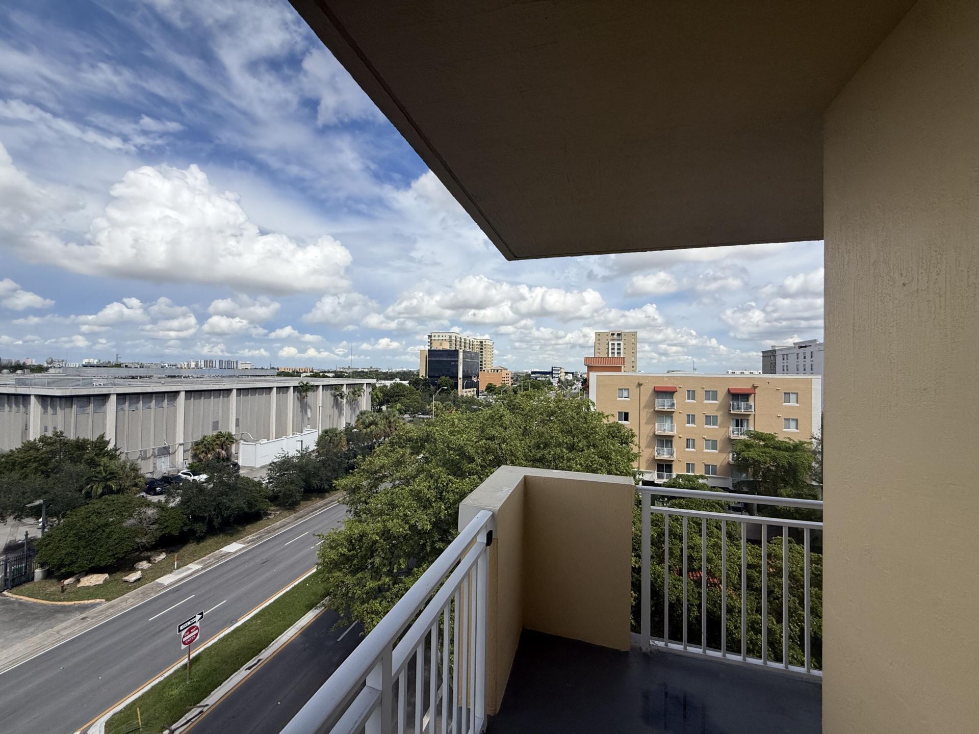 215 SW 42nd Avenue, Unit 601, Miami, FL 33134 Photo