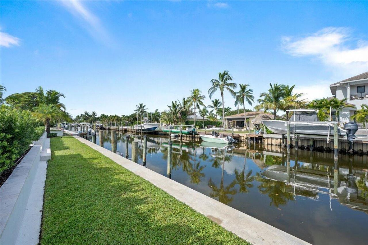 934 N Loxahatchee Drive, Jupiter, FL 33458 Photo