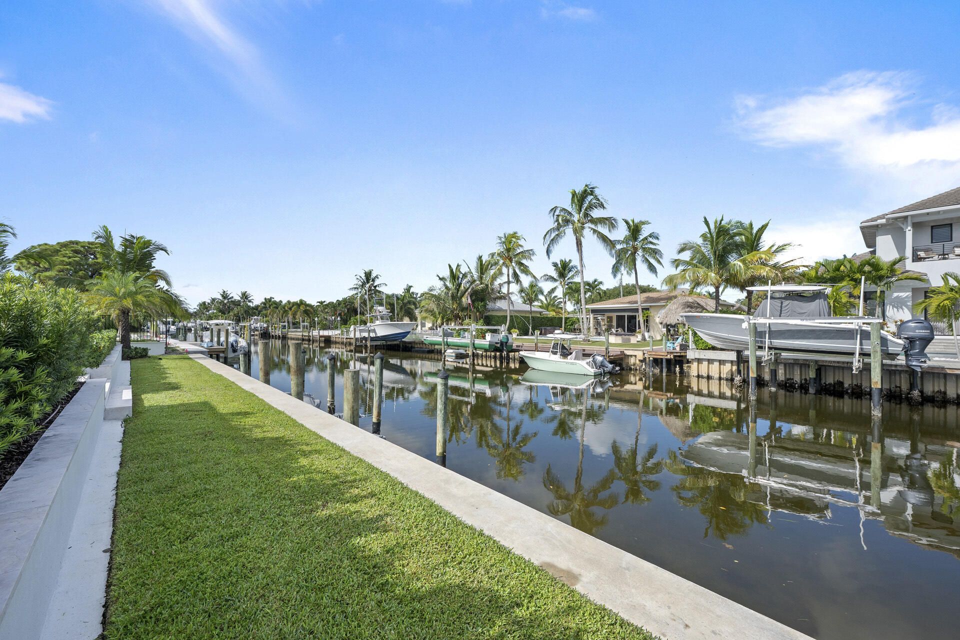 934 N Loxahatchee Drive, Jupiter, FL 33458 Photo
