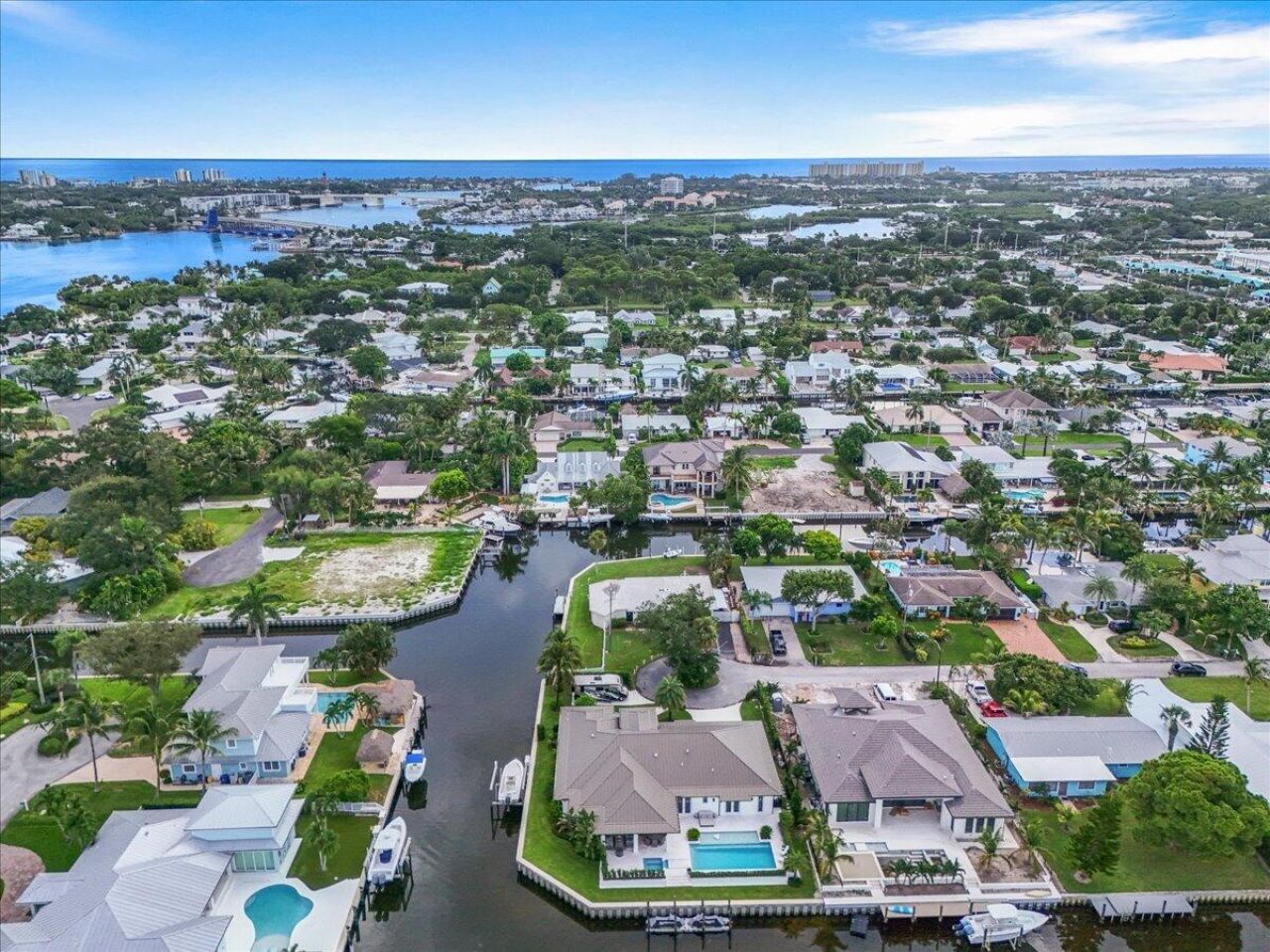 934 N Loxahatchee Drive, Jupiter, FL 33458 Photo
