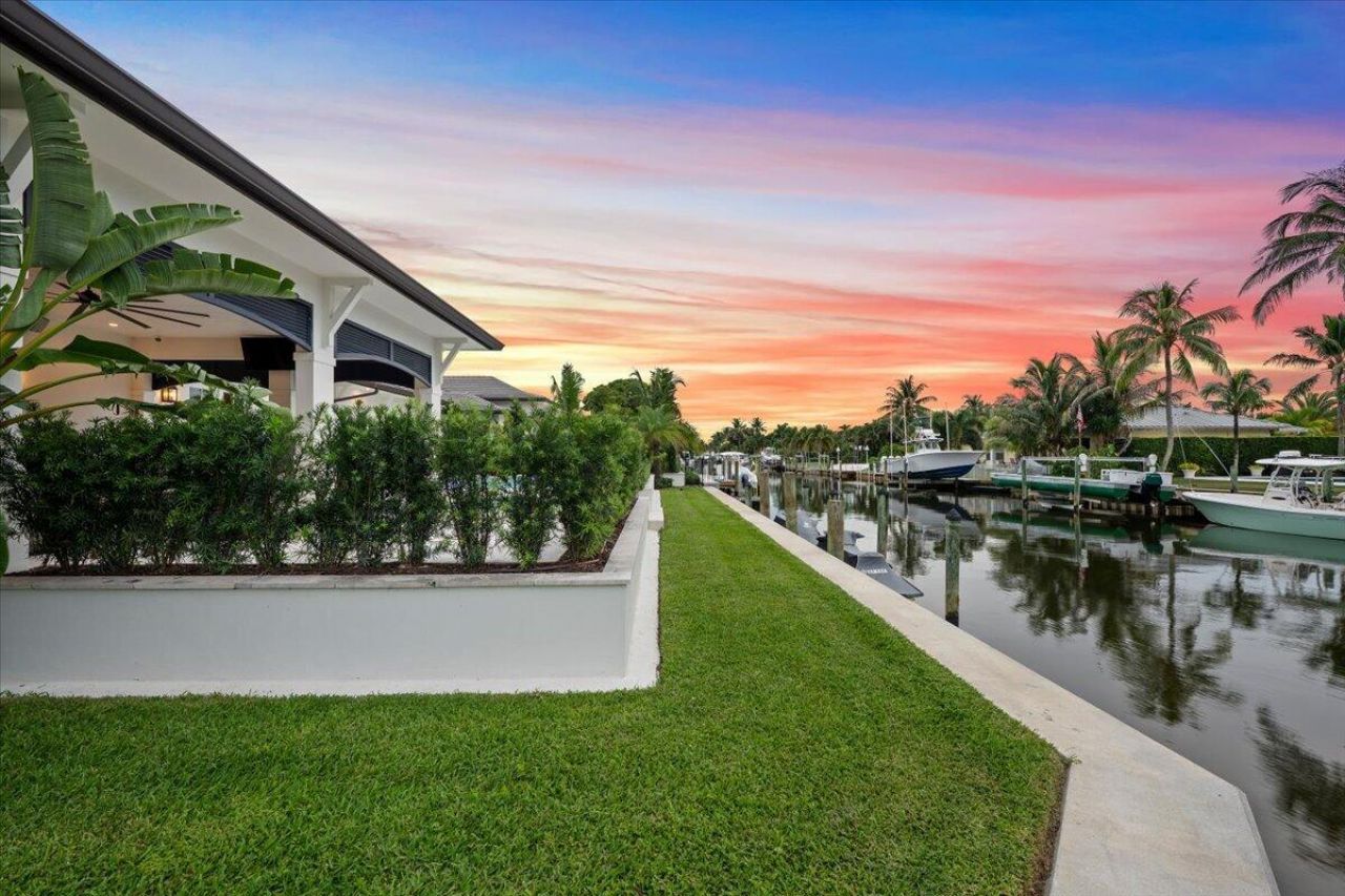 934 N Loxahatchee Drive, Jupiter, FL 33458 Photo