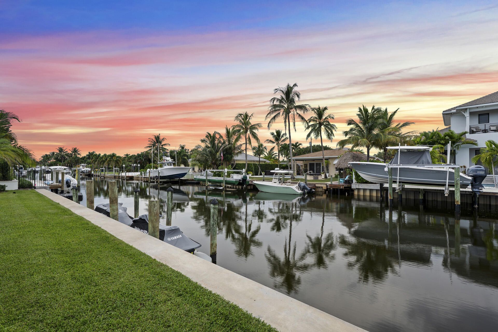 934 N Loxahatchee Drive, Jupiter, FL 33458 Photo