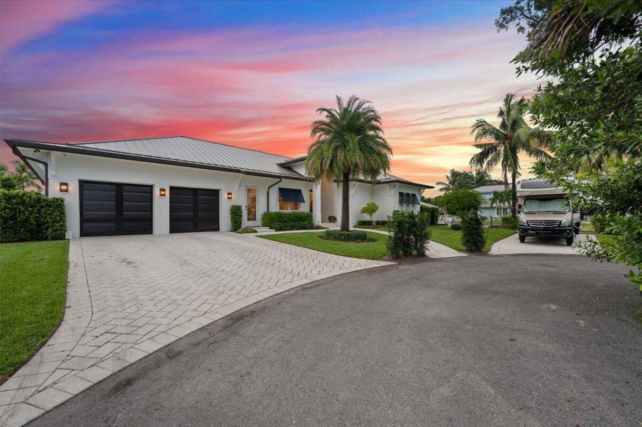 934 N Loxahatchee Drive, Jupiter, FL 33458 Photo