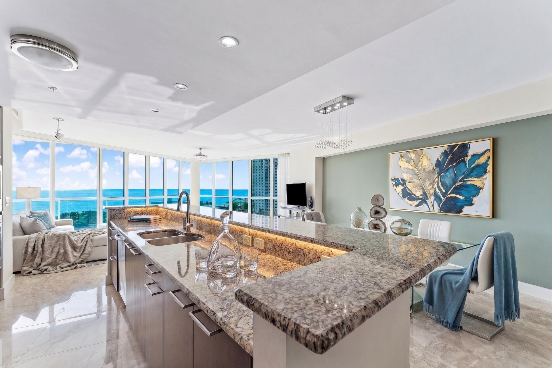1 N Ocean Boulevard, Unit 806, Pompano Beach, FL 33062 Photo