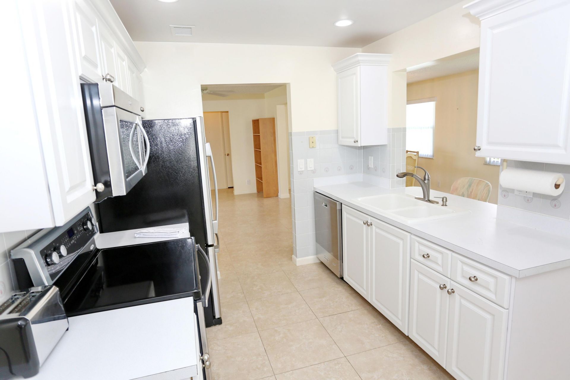 1015 SW 16th Street, Boynton Beach, FL 33426 Photo