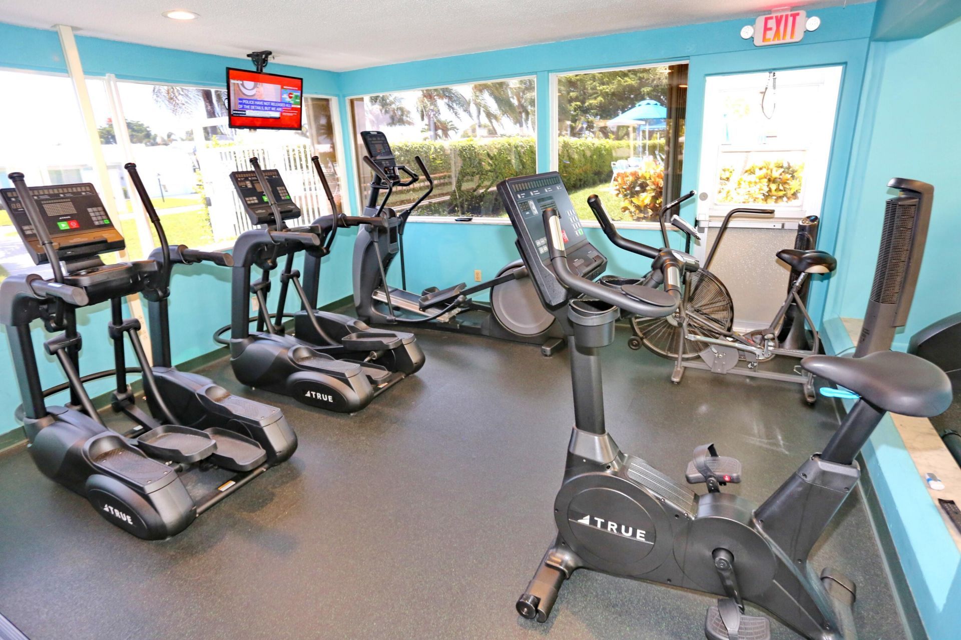1015 SW 16th Street, Boynton Beach, FL 33426 Photo