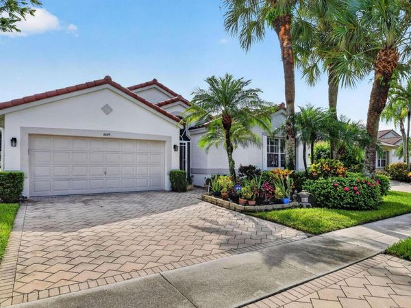 6649 Sun River Road, Boynton Beach, FL 33437