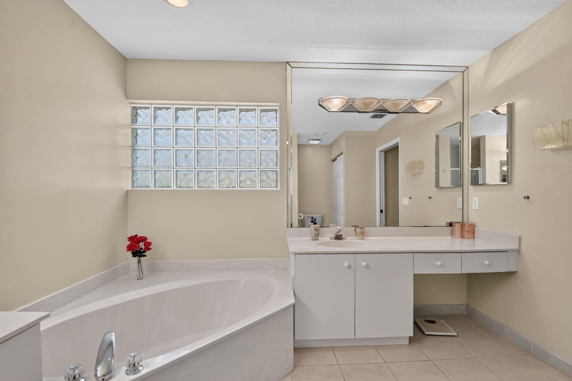 6649 Sun River Road, Boynton Beach, FL 33437 Photo