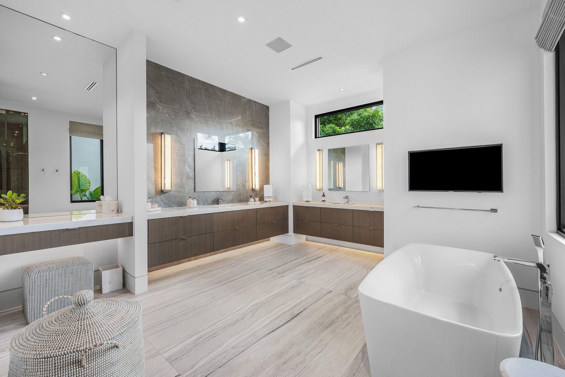 800 Seagate Drive, Delray Beach, FL 33483 Photo