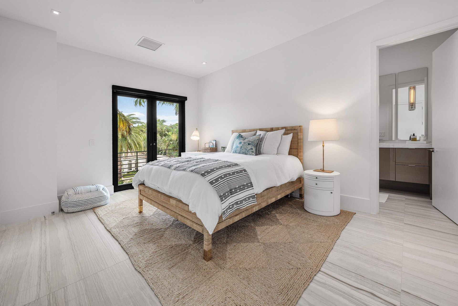 800 Seagate Drive, Delray Beach, FL 33483 Photo