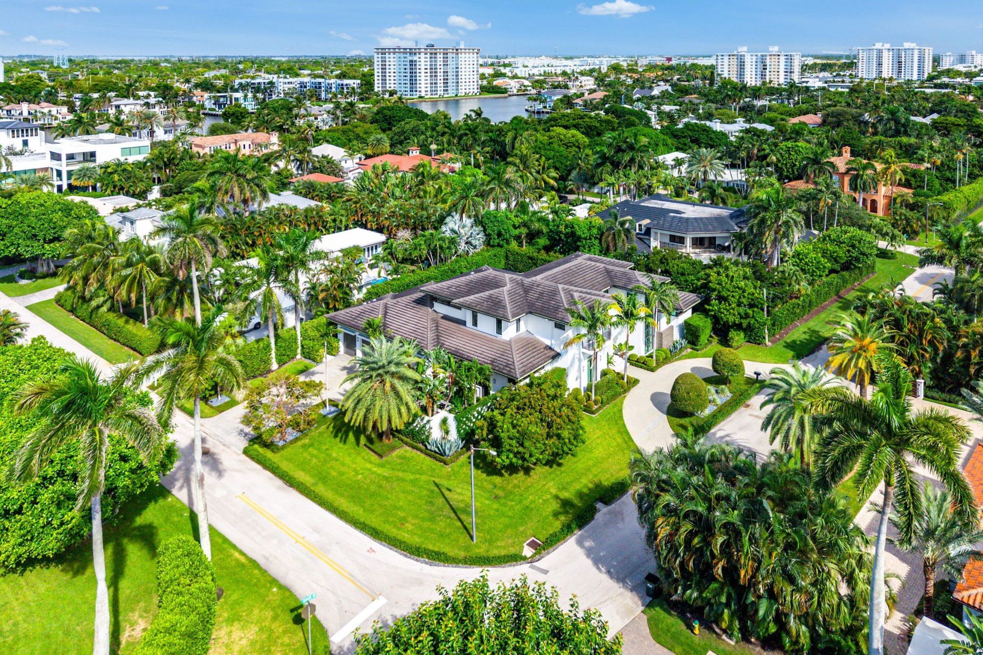 800 Seagate Drive, Delray Beach, FL 33483 Photo