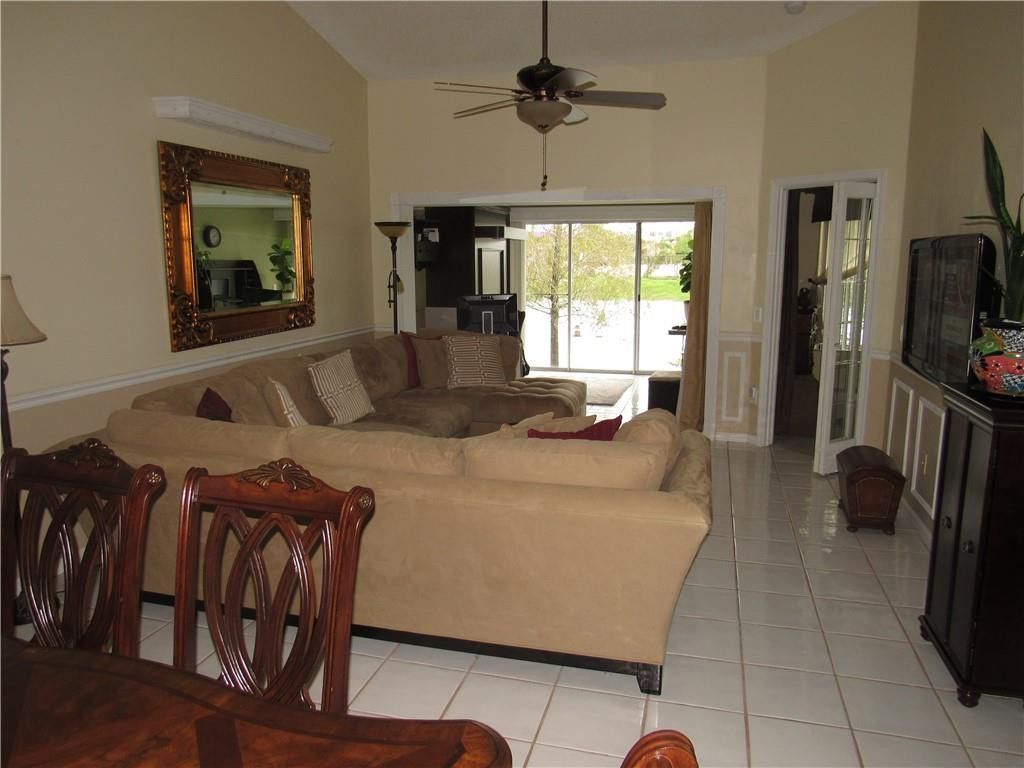 5906 NW 93rd Terrace, Tamarac, FL 33321 Photo