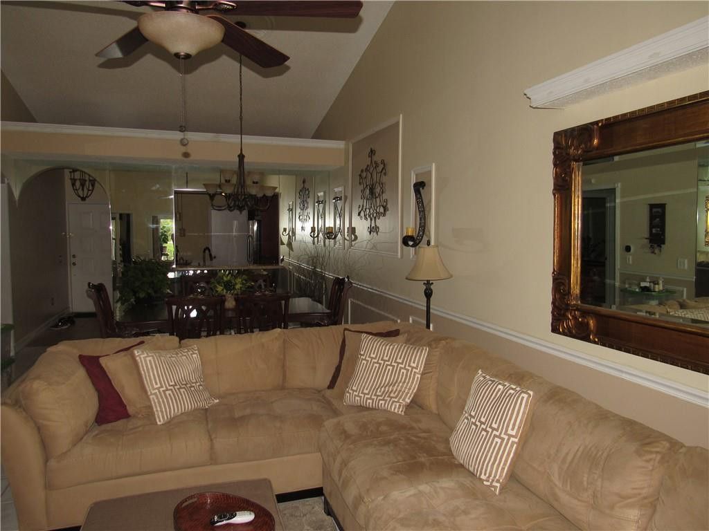 5906 NW 93rd Terrace, Tamarac, FL 33321 Photo