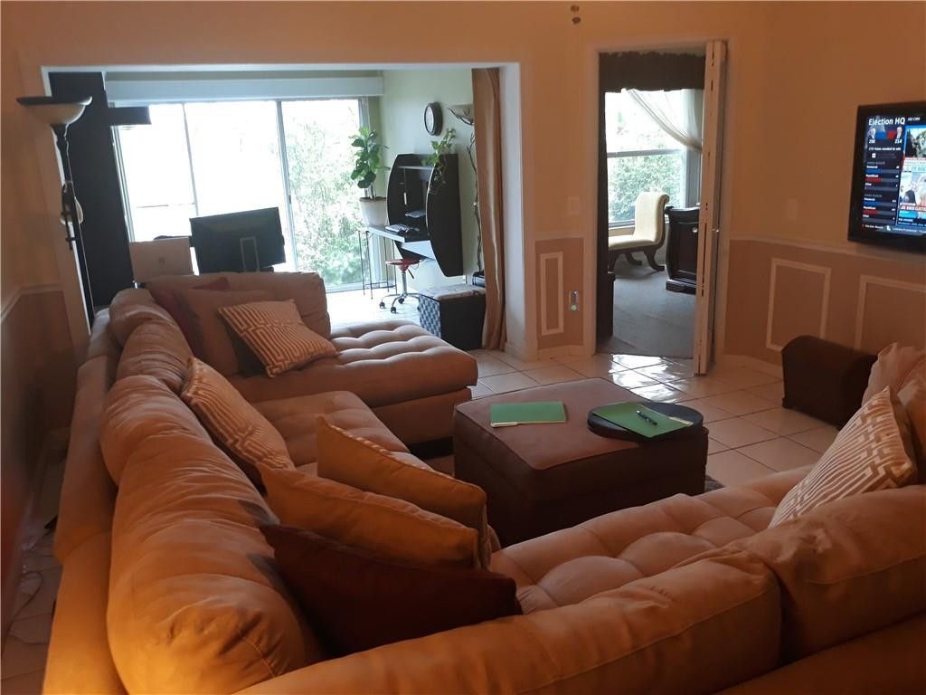 5906 NW 93rd Terrace, Tamarac, FL 33321 Photo
