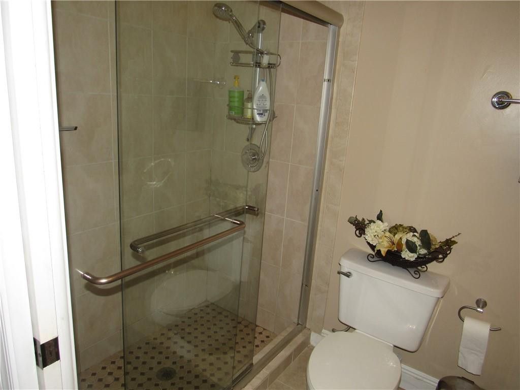 5906 NW 93rd Terrace, Tamarac, FL 33321 Photo