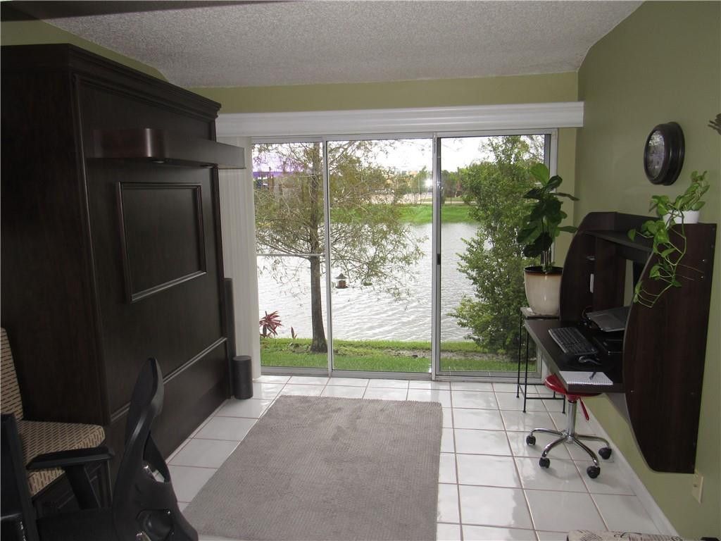 5906 NW 93rd Terrace, Tamarac, FL 33321 Photo