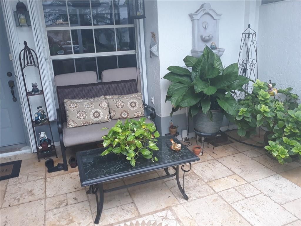 5906 NW 93rd Terrace, Tamarac, FL 33321 Photo