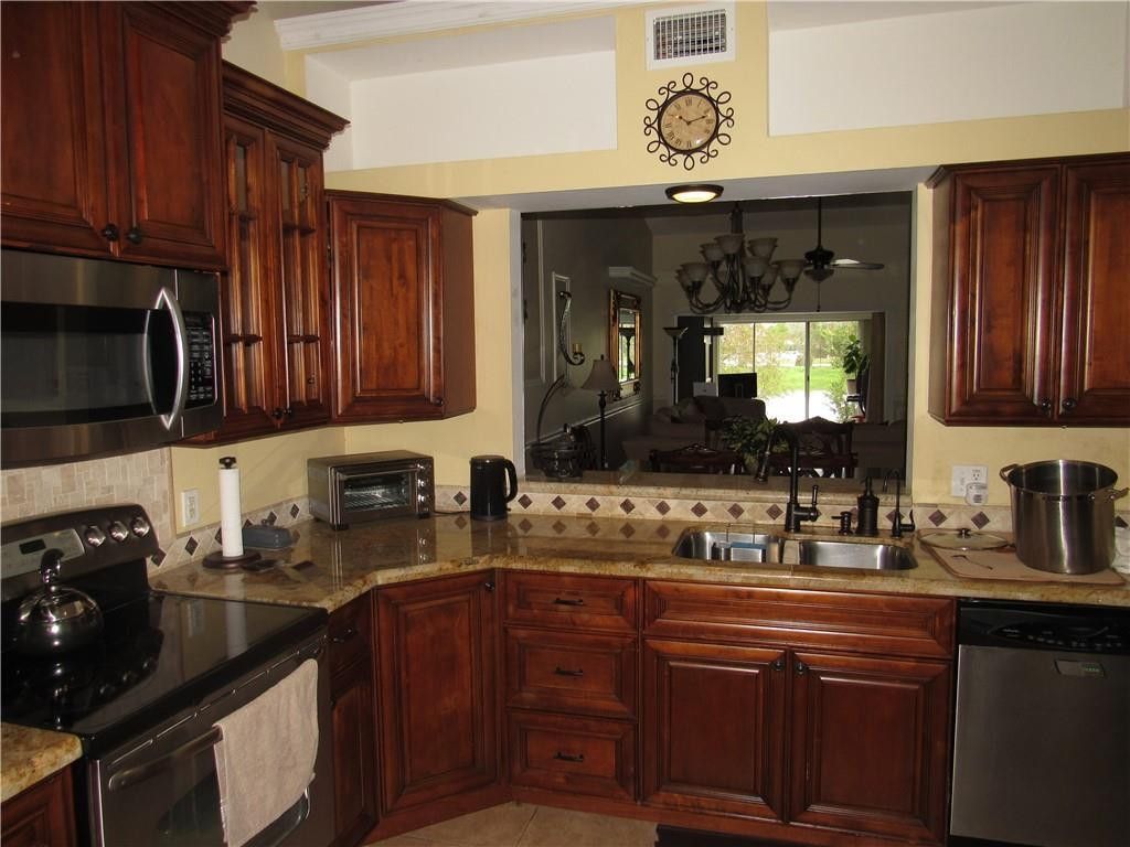 5906 NW 93rd Terrace, Tamarac, FL 33321 Photo