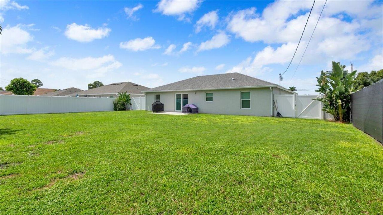 3957 SW Savona Boulevard, Port Saint Lucie, FL 34953 Photo