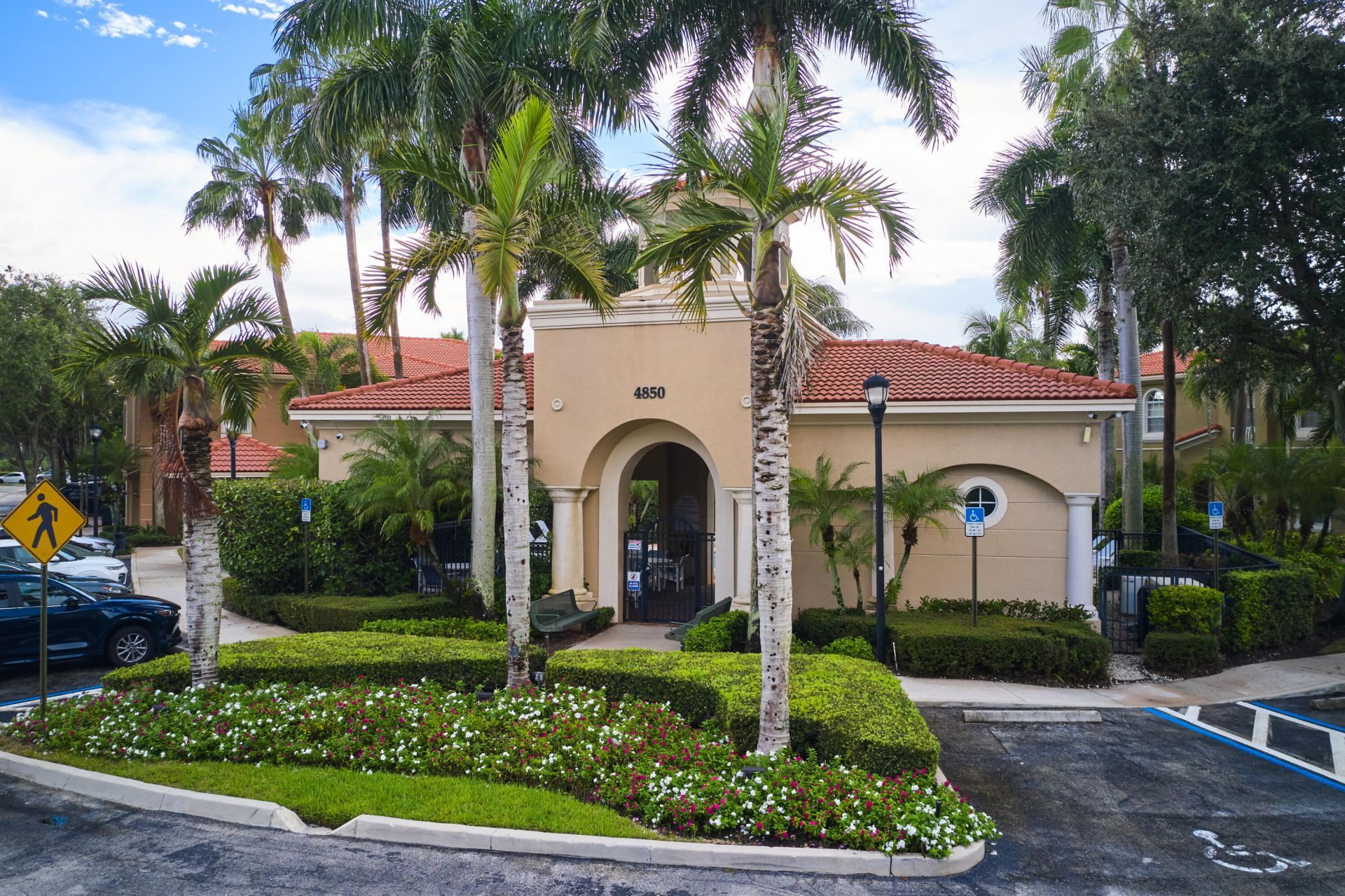 4930 Bonsai Circle, Unit 106, Palm Beach Gardens, FL 33418 Photo