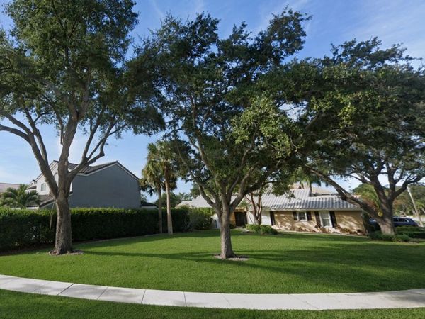 10356 SUNSTREAM Lane, Boca Raton, FL 33428