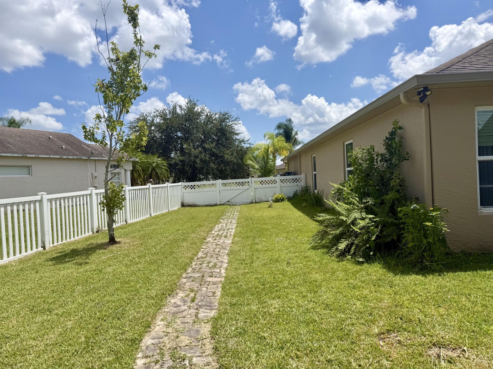 2702 Serenity Circle N, Fort Pierce, FL 34981 Photo