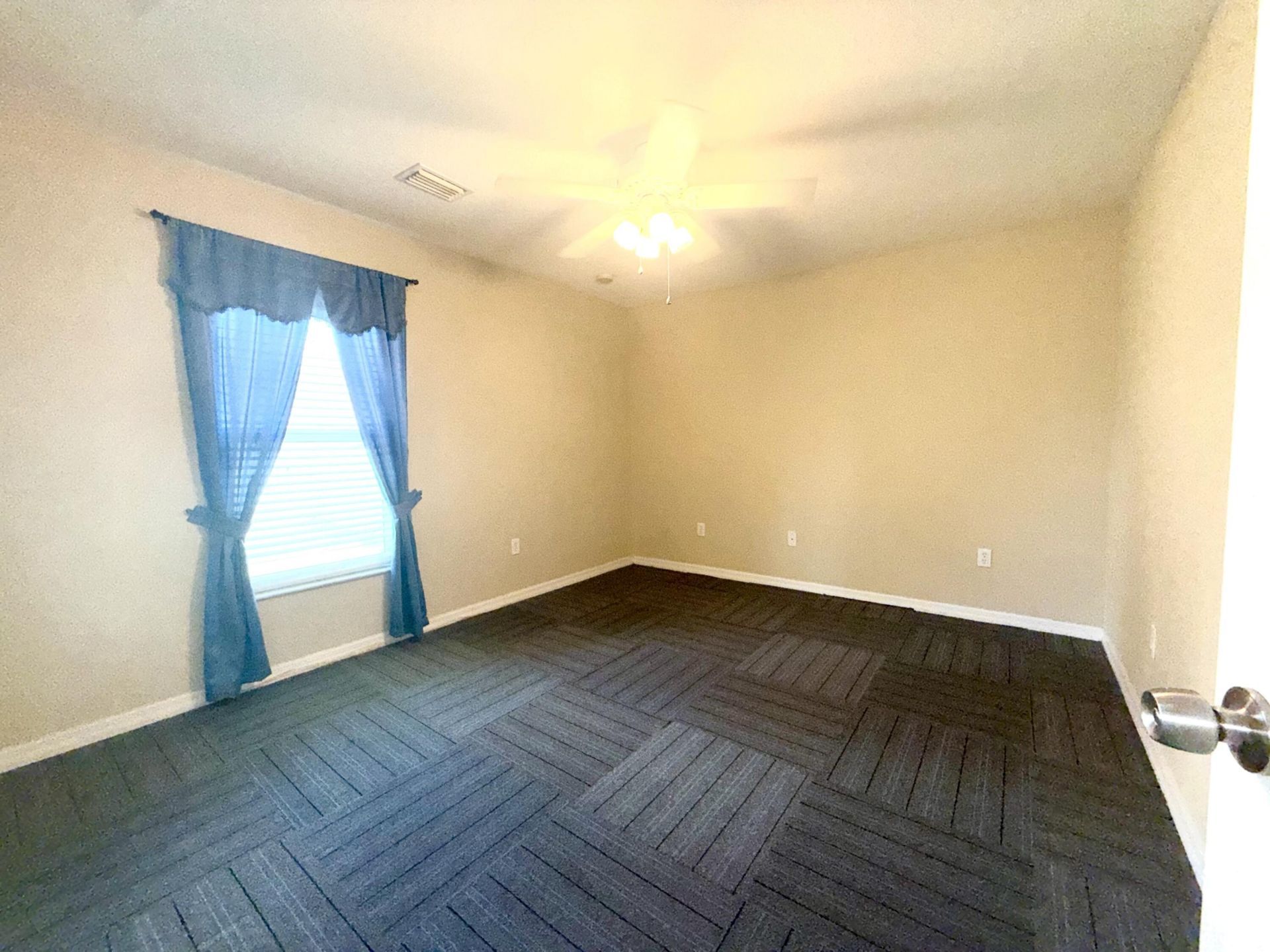 2702 Serenity Circle N, Fort Pierce, FL 34981 Photo