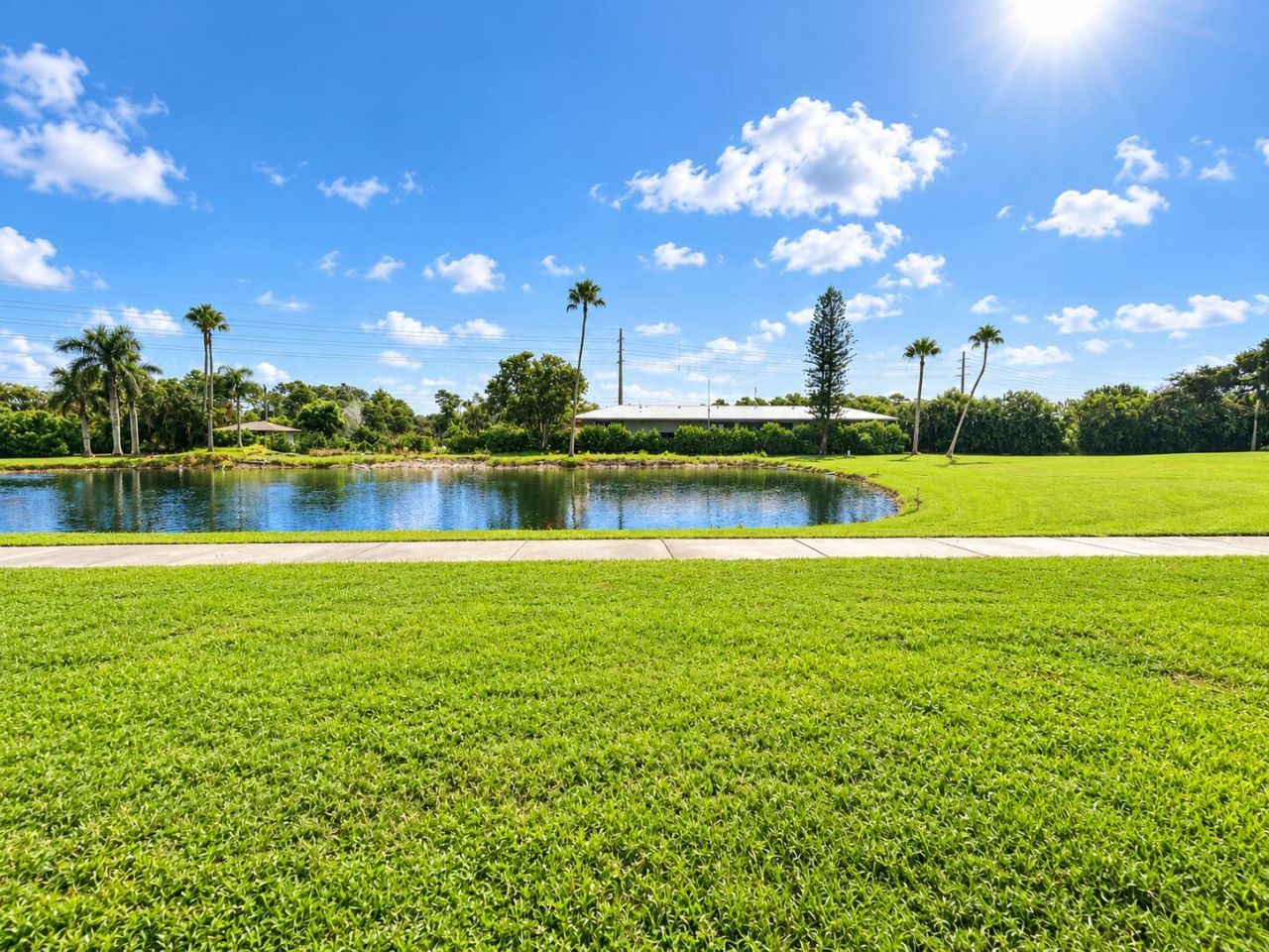 12849 SE Berwick Court, Hobe Sound, FL 33455 Photo