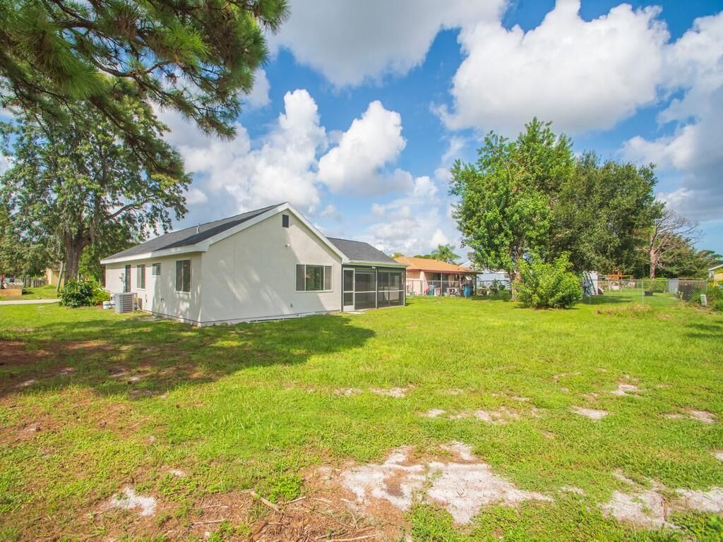 374 SW Homeland Road, Port Saint Lucie, FL 34953 Photo