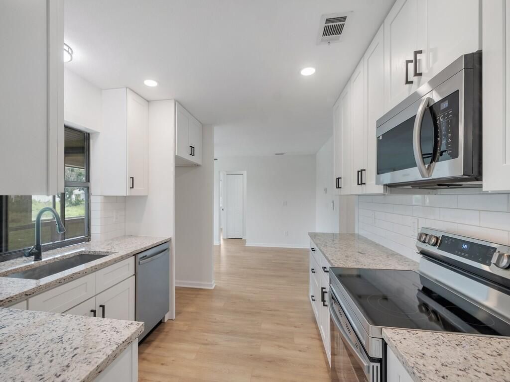 374 SW Homeland Road, Port Saint Lucie, FL 34953 Photo