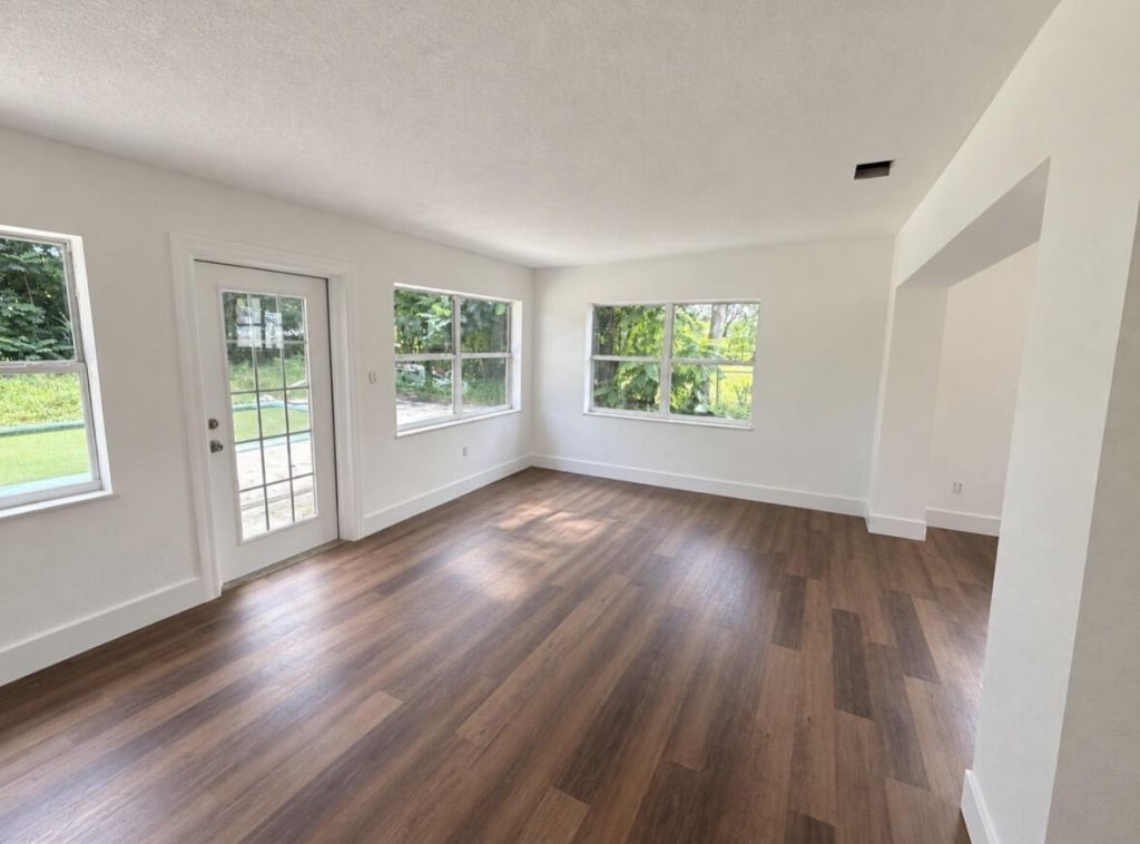 180 SE Serenata Court, Port Saint Lucie, FL 34983 Photo