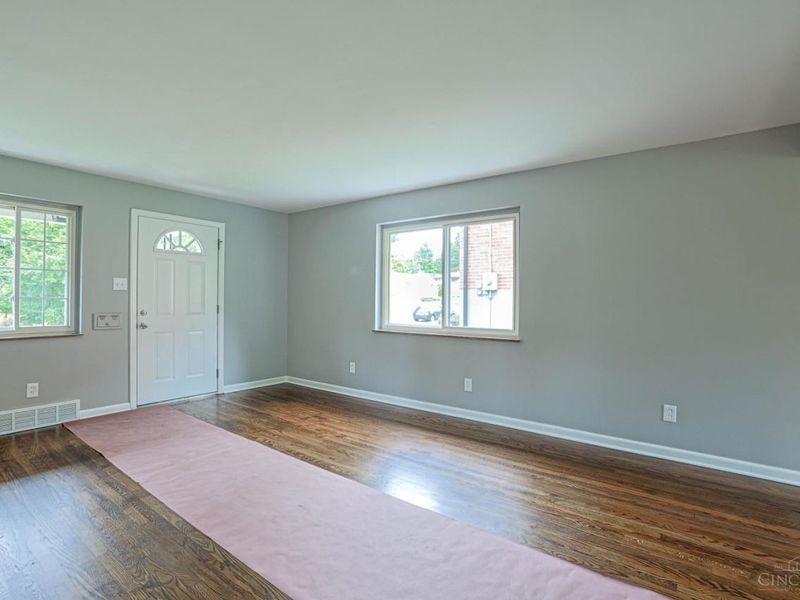 5435 Bonita Drive, Delhi Township, OH 45238 Photo 8