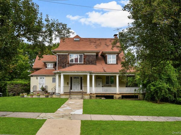 4 Ridgeview Avenue , White Plains, NY 10606