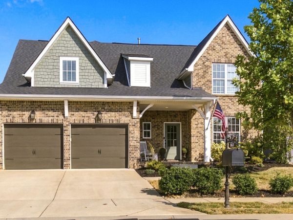 863 Plowson Rd, Mount Juliet, TN 37122