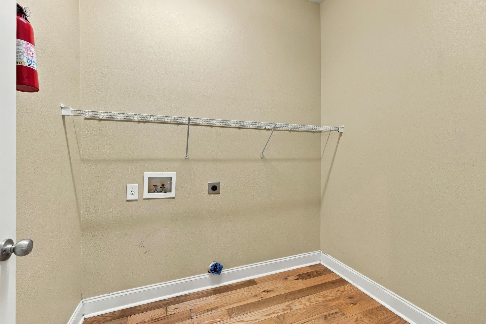 7 Gillette Pl. Photo 12