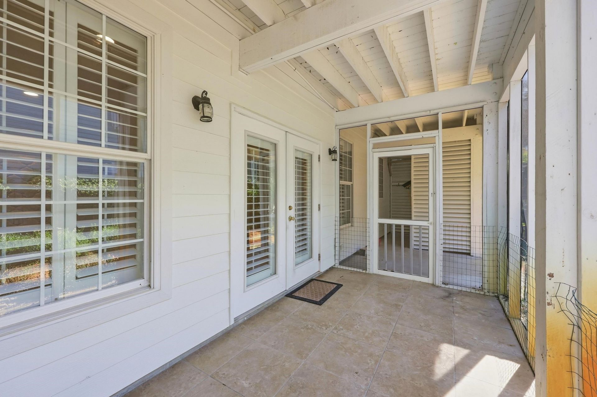7 Gillette Pl. Photo 23