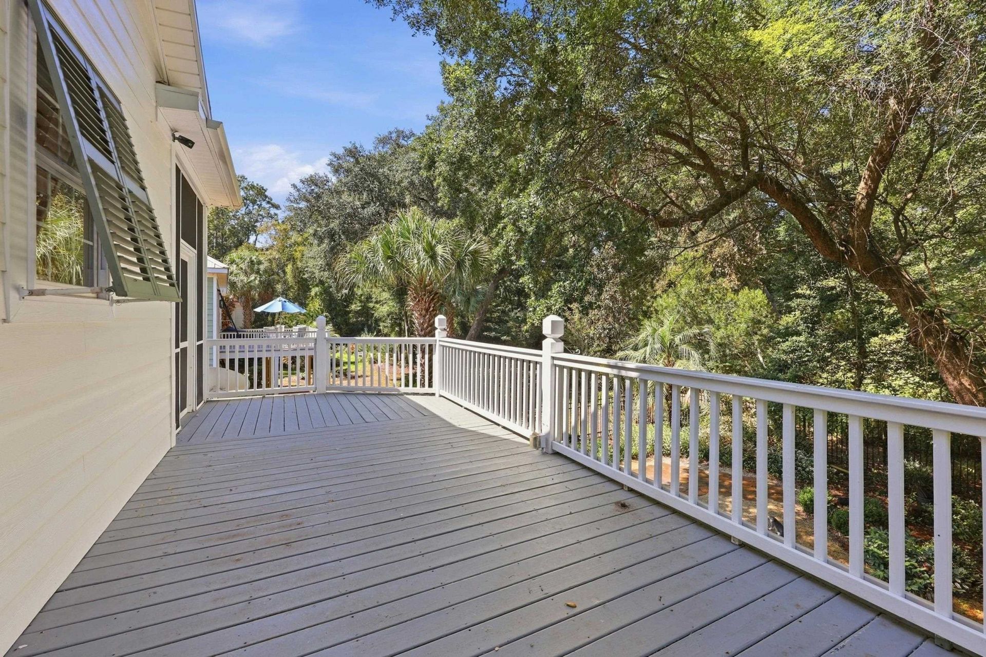 7 Gillette Pl. Photo 36