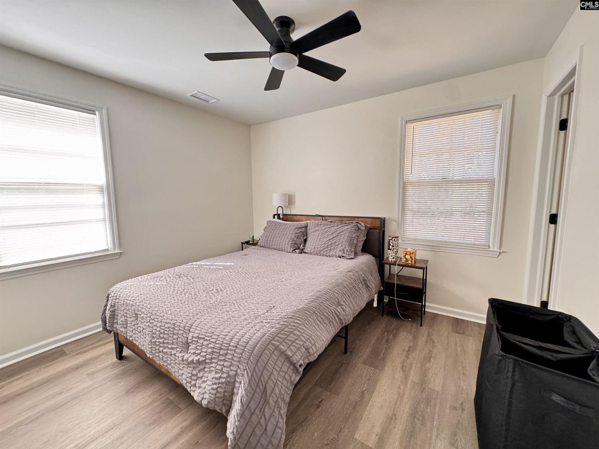 125 Bayfield Lane Photo 6
