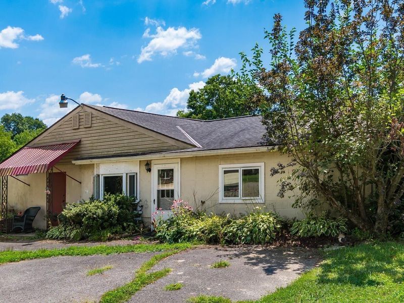 3976 Millersburg Road, Gambier, OH 43022 Photo 25
